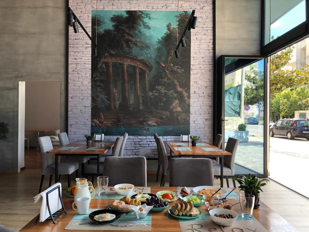 夏季套房酒店 Sarandë 外观 照片